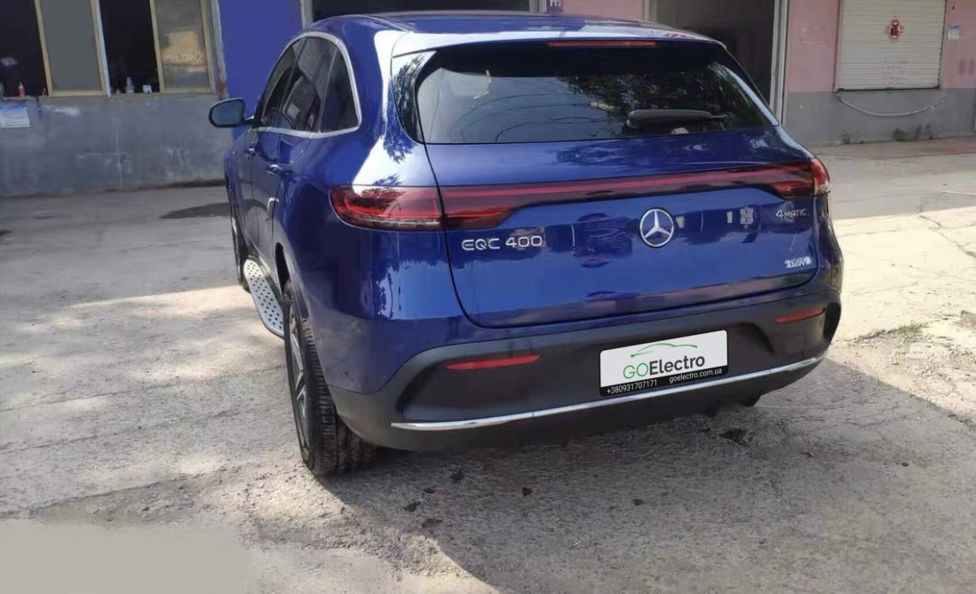 MERCEDES EQC 400