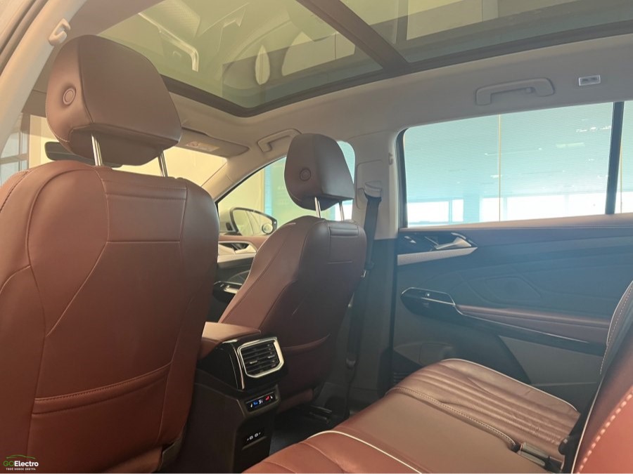 Volkswagen ID.6 X Pro