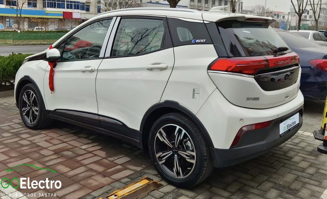 BAIC EX3 R600