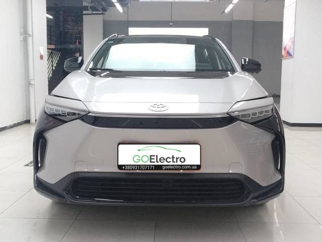 TOYOTA bZ4X