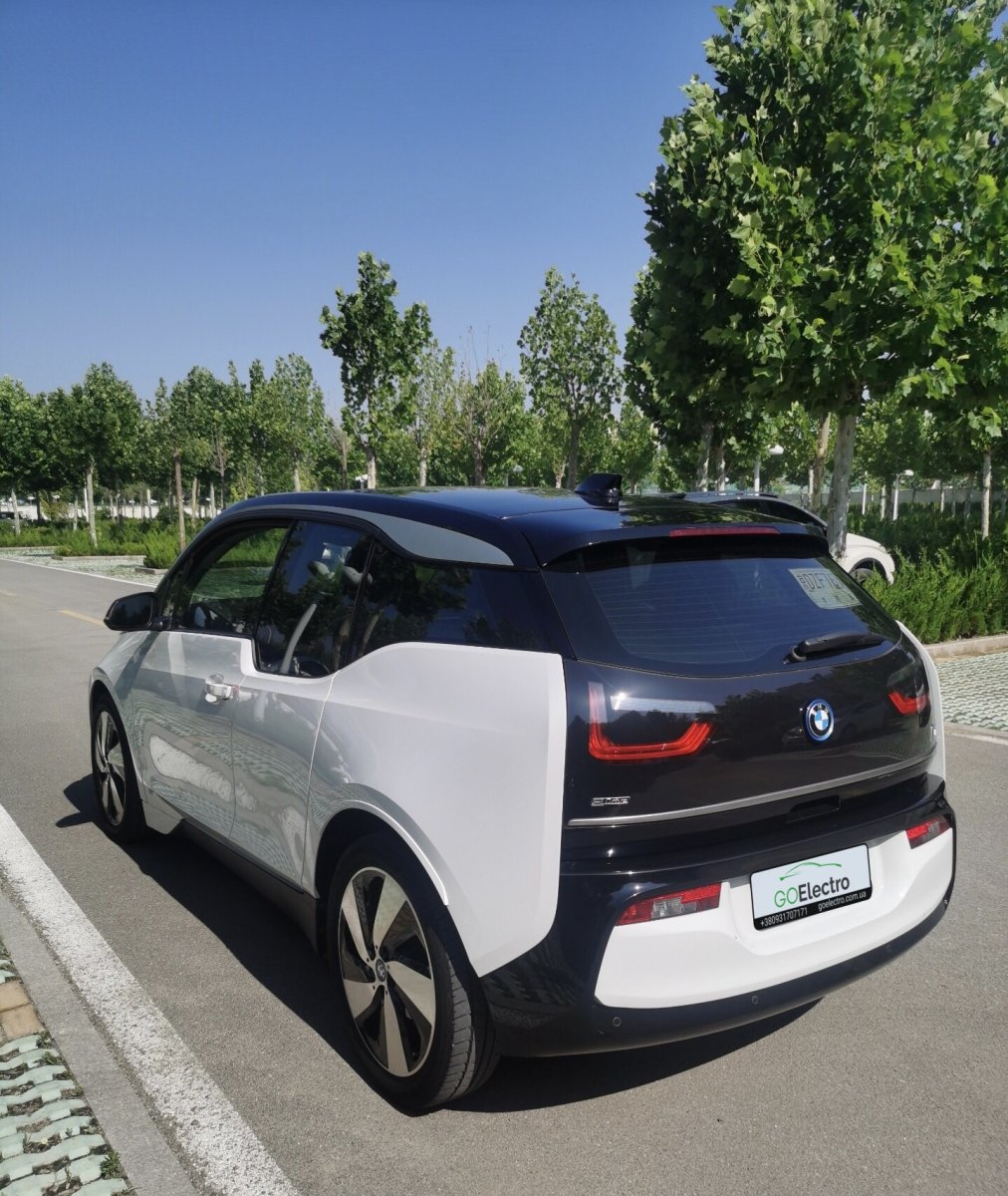 BMW i3