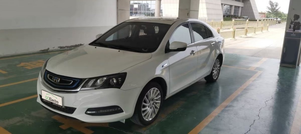 GEELY EMGRAND EV