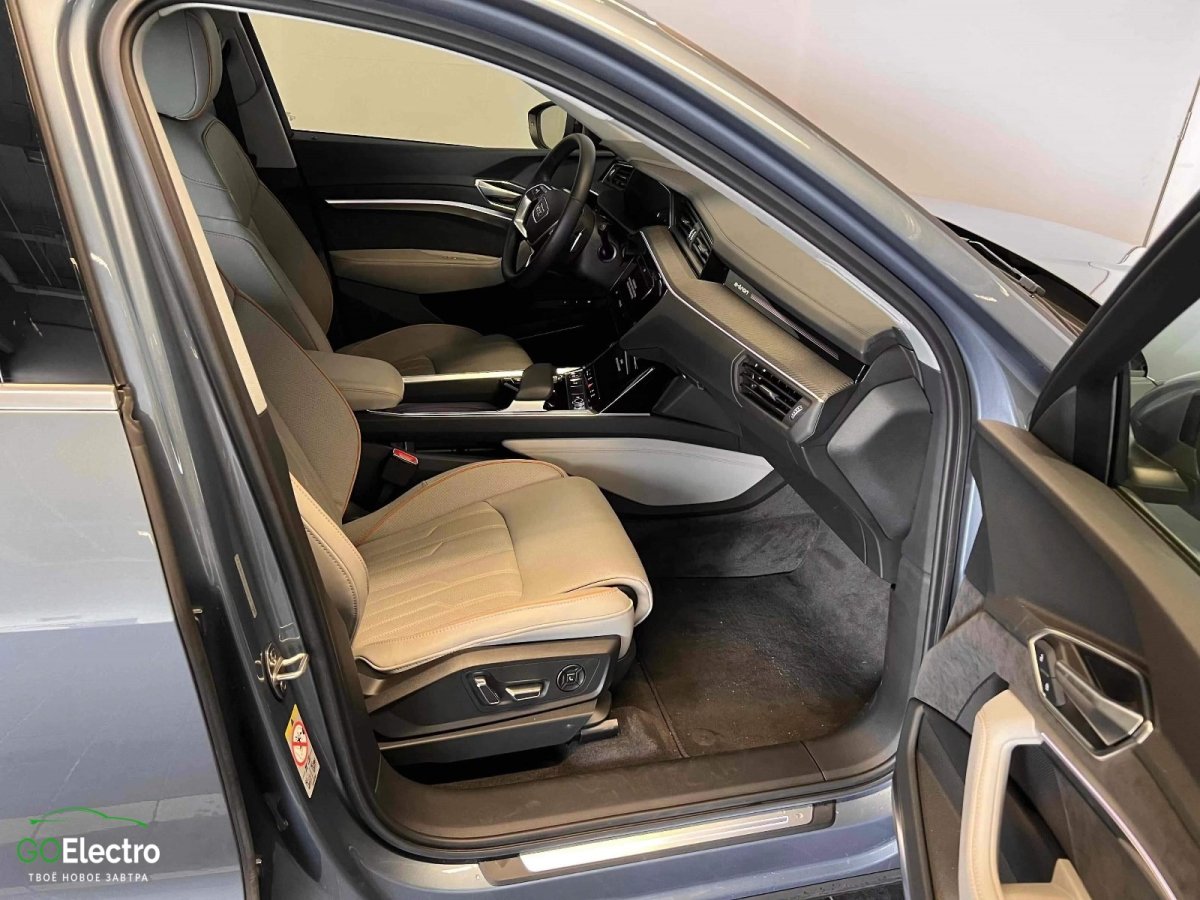 AUDI E-TRON 50 QUATTRO