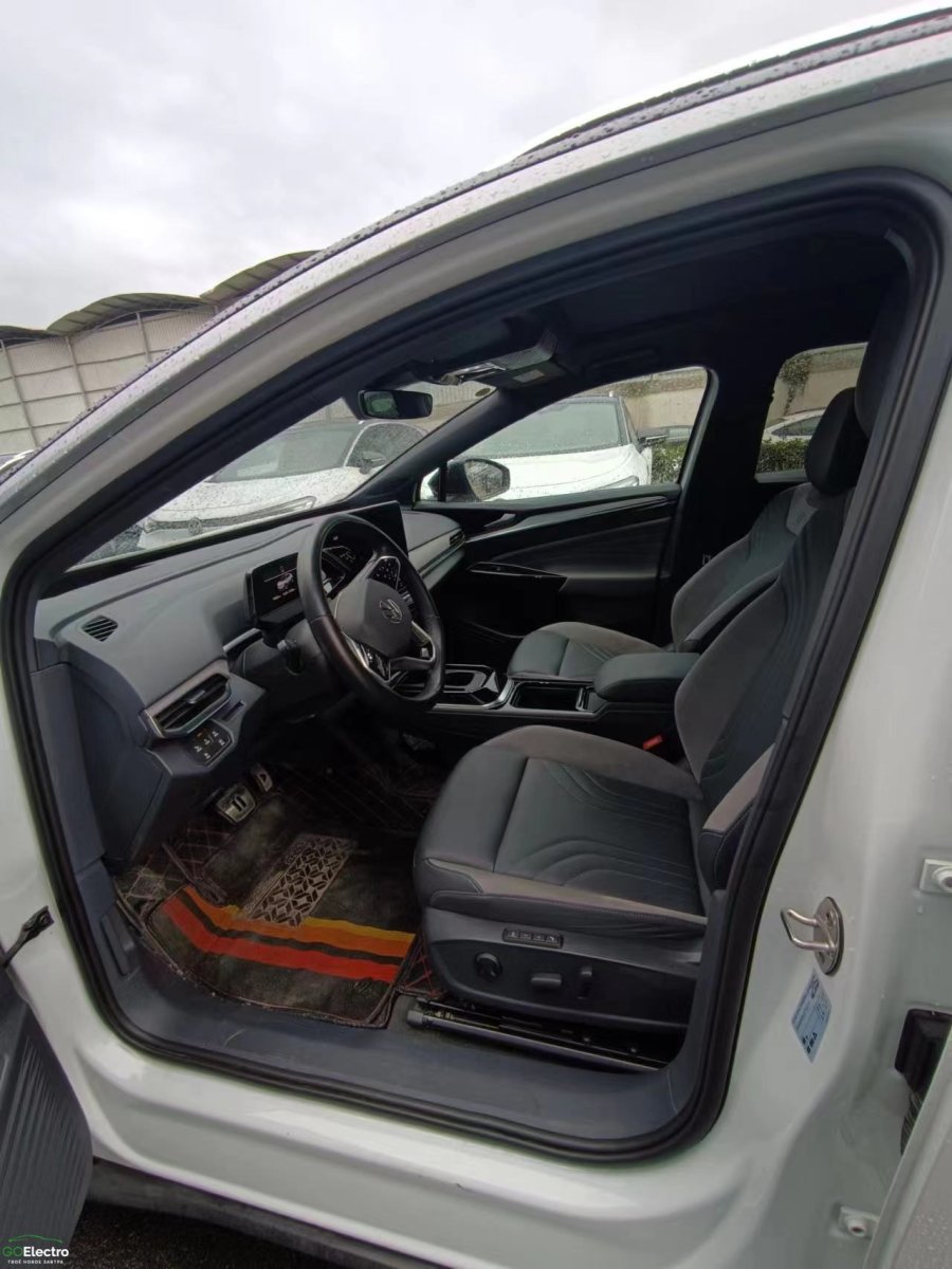 VOLKSWAGEN ID.4 CROZZ