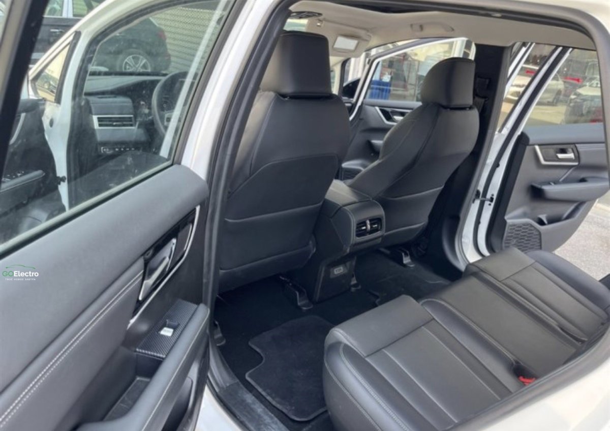 MITSUBISHI AIRTREK HARDCORE