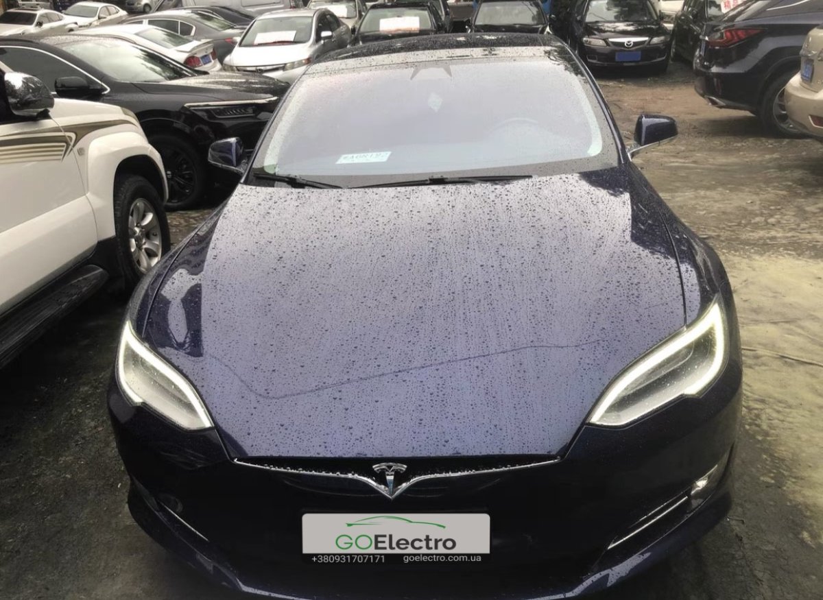 TESLA Model S