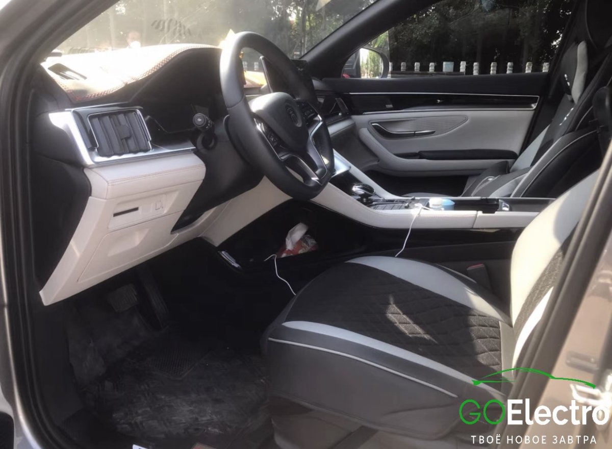 BYD SONG PLUS EV Top