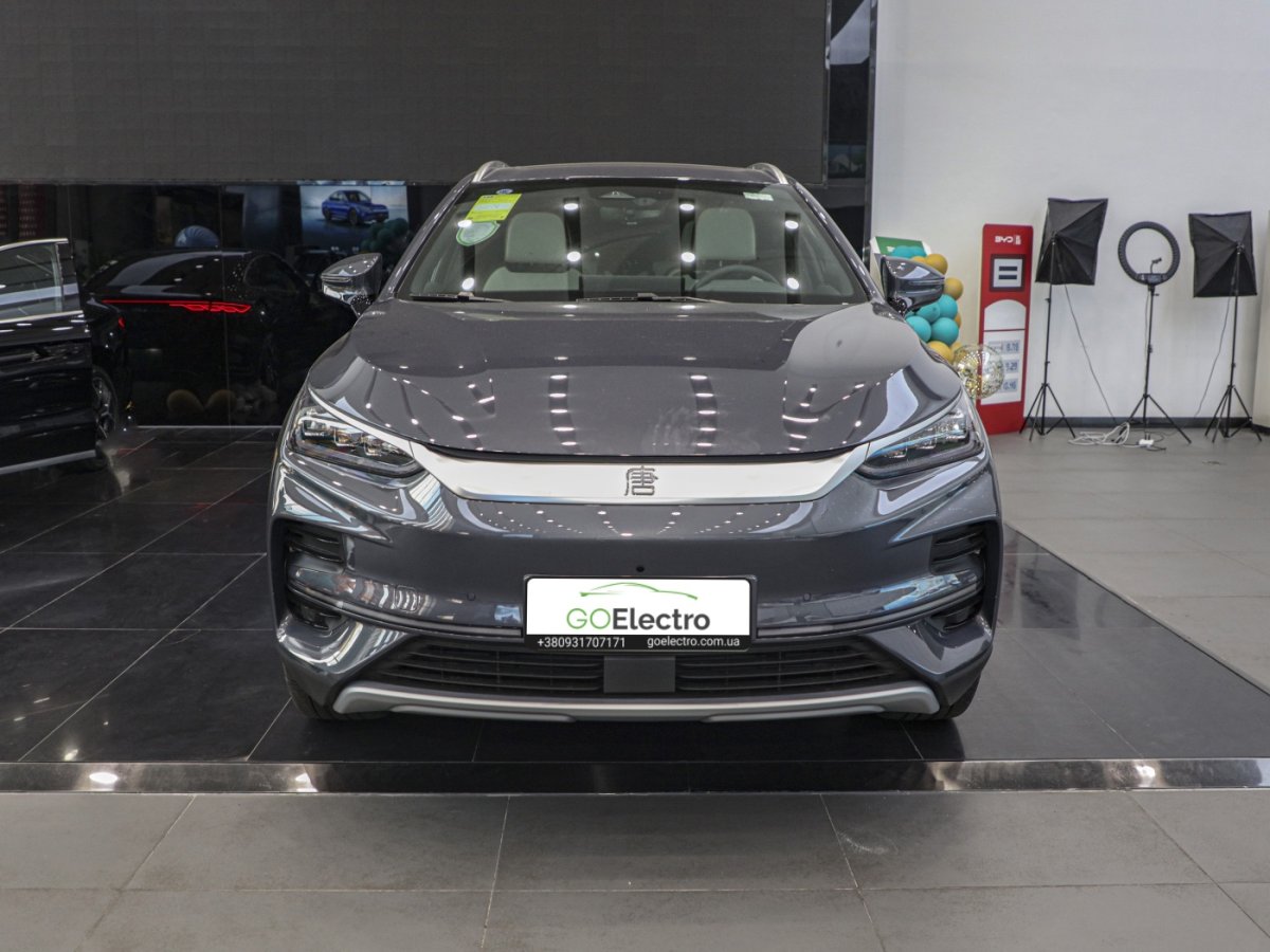 BYD TANG EV 635km