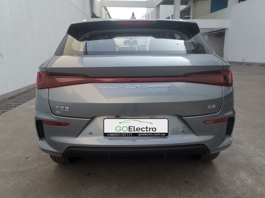 BYD E2