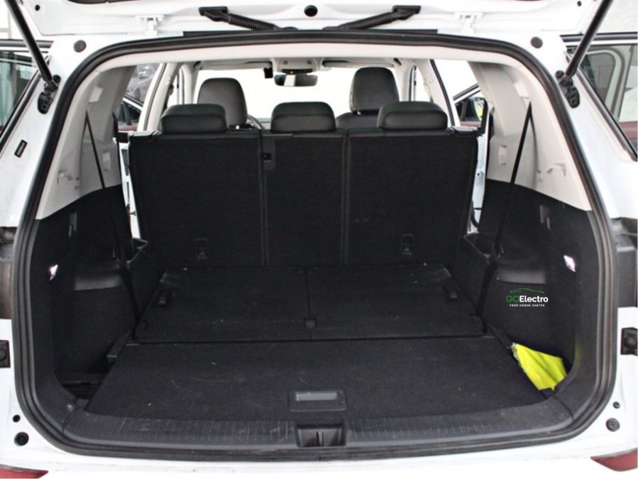 VOLKSWAGEN ID.6 X Pure