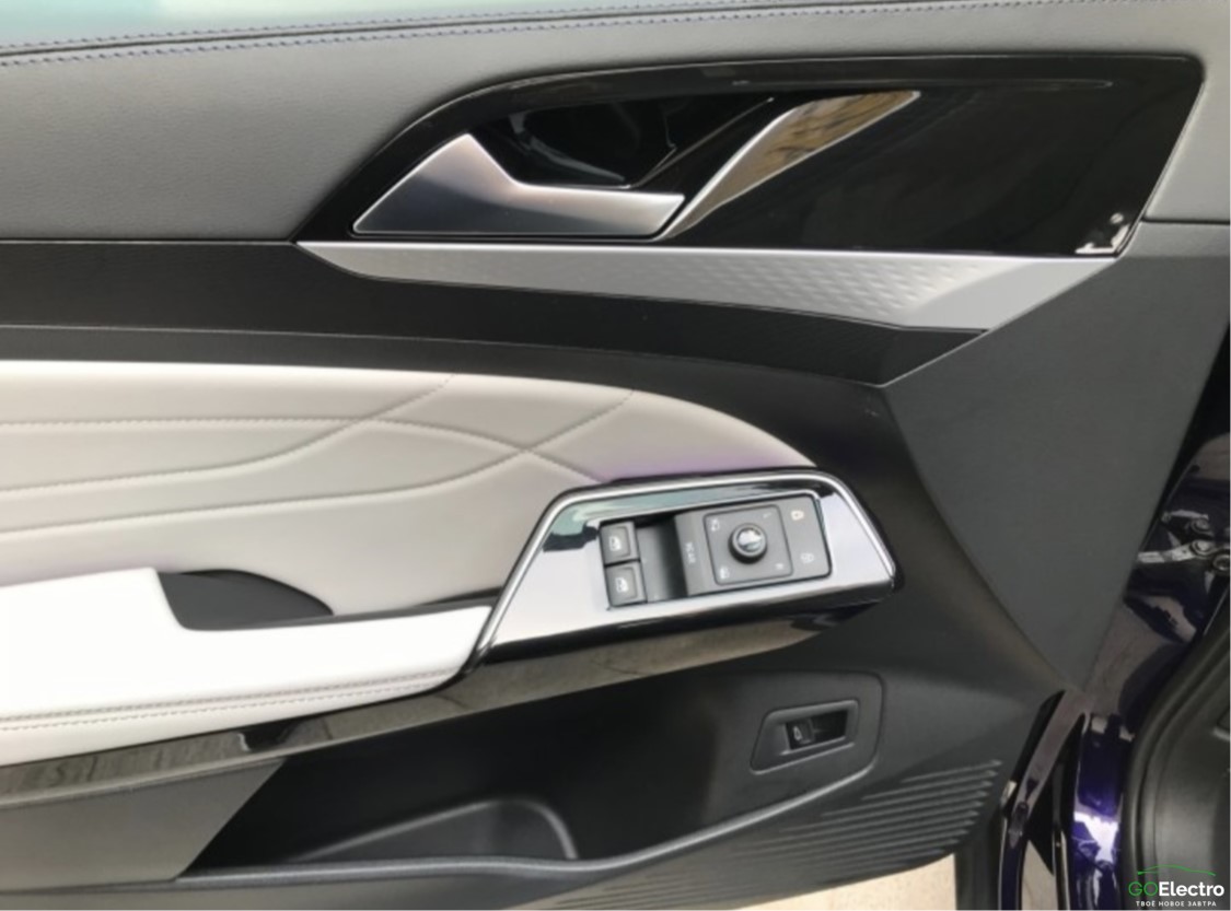 Volkswagen ID.6 X Pro