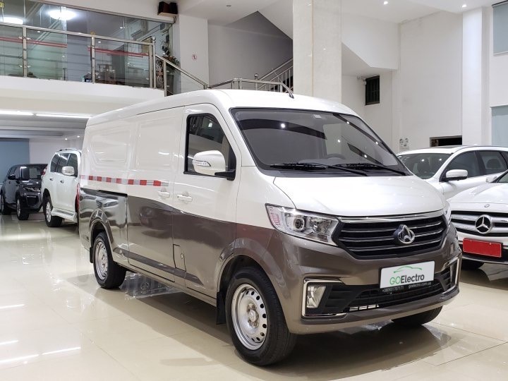CHANGAN Leaping Star V5