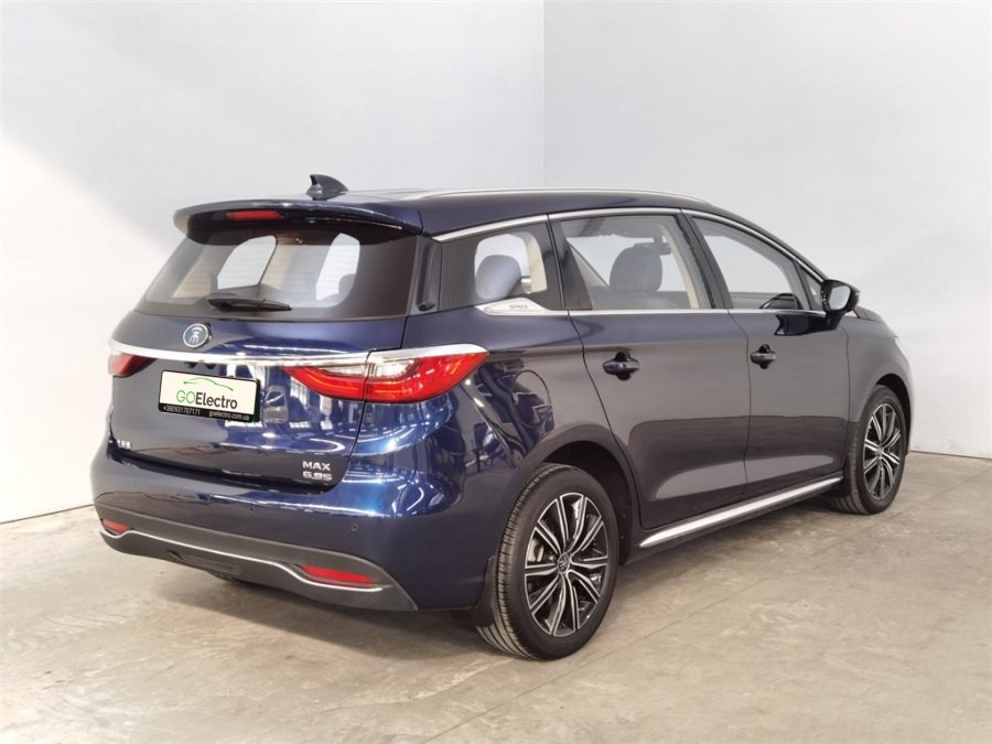 BYD Song MAX PHEV