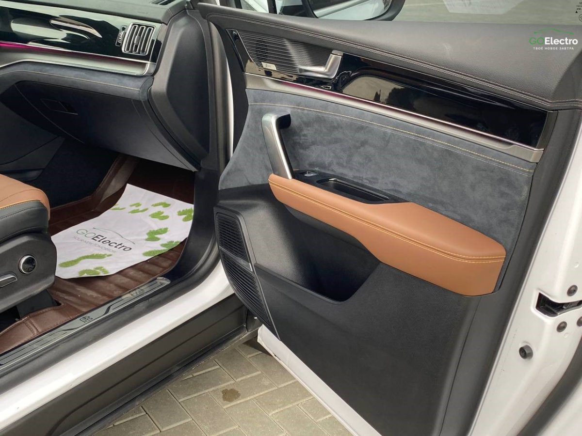 BYD TANG EV600D TOP 4WD