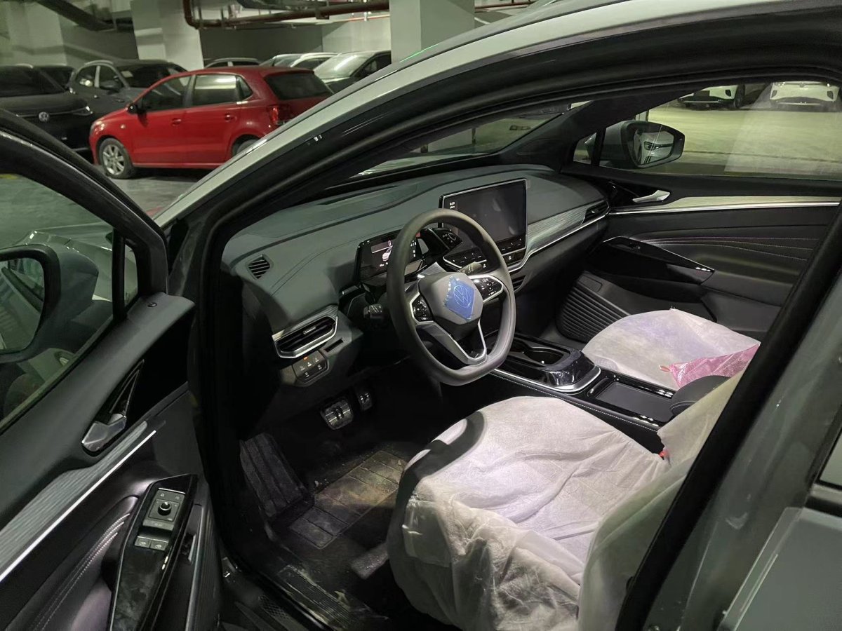 VOLKSWAGEN ID4 CROZZ PURE +