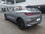 BYD E2