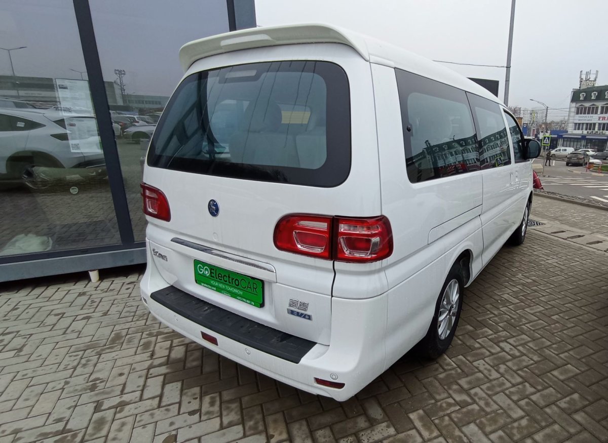 DONGFENG LINGZHI M5EV 2021