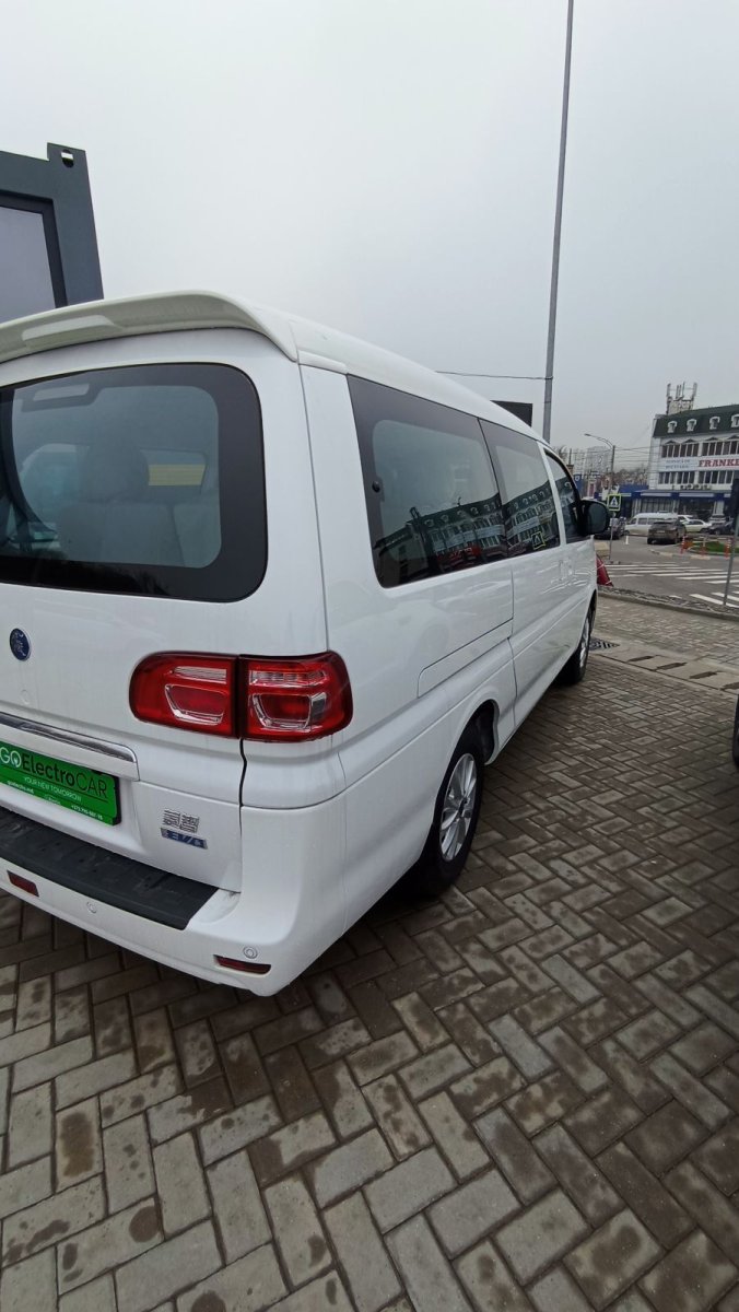 DONGFENG LINGZHI M5EV 2021