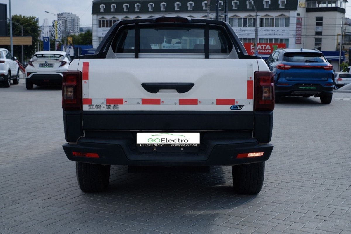 JMC YuHu EV Pickup