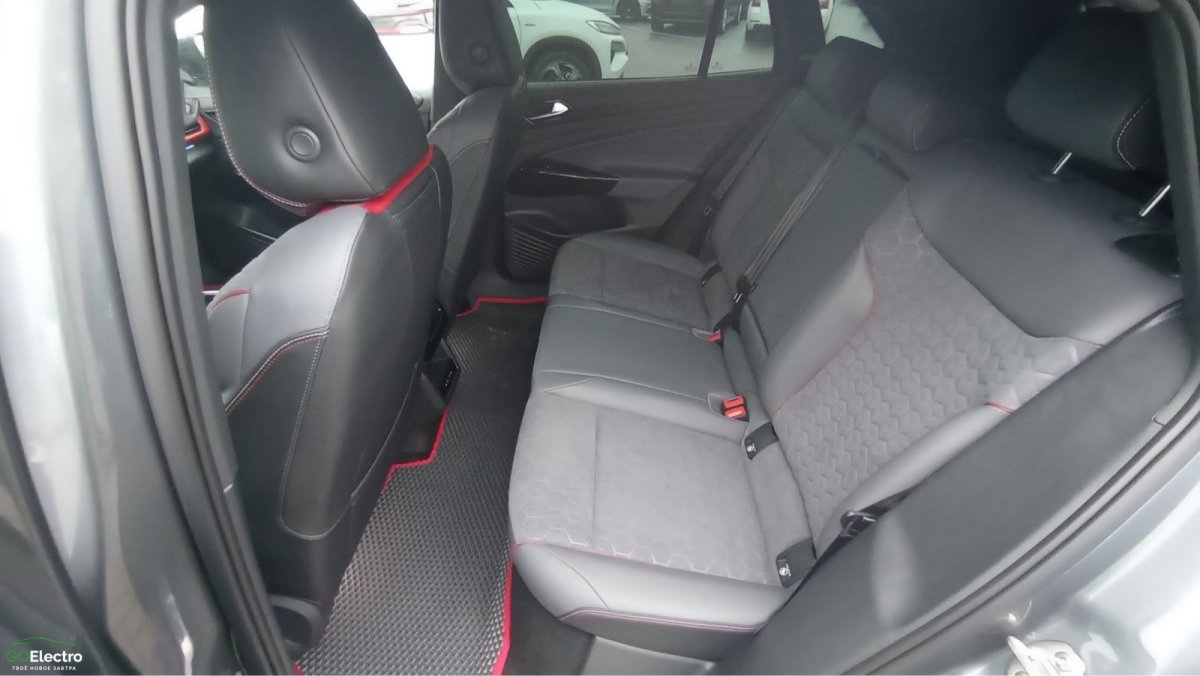 VOLKSWAGEN ID.4 X PRIME