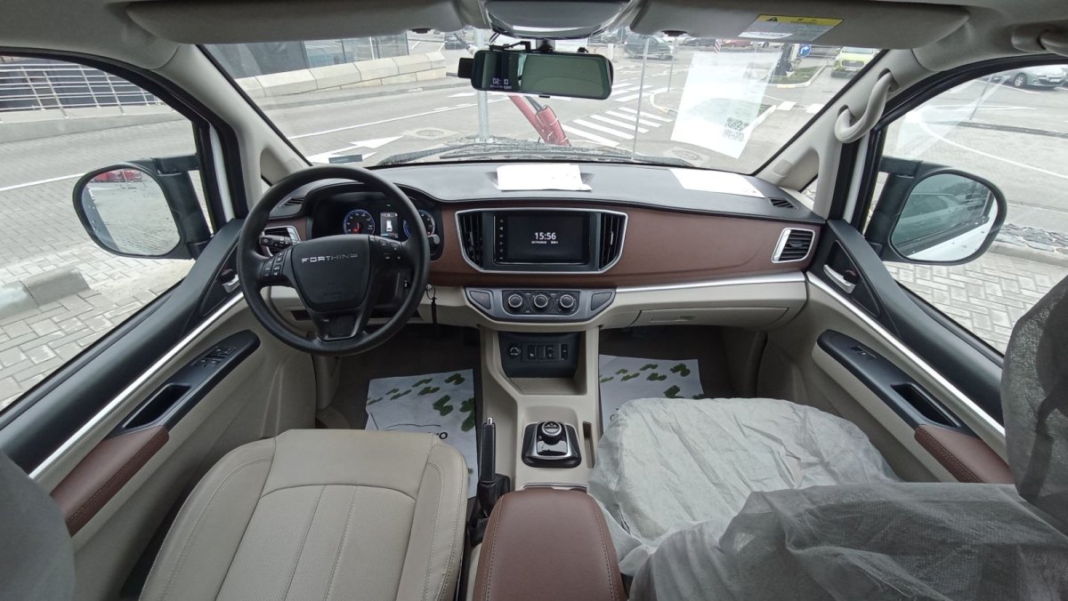 DONGFENG LINGZHI M5EV 2021