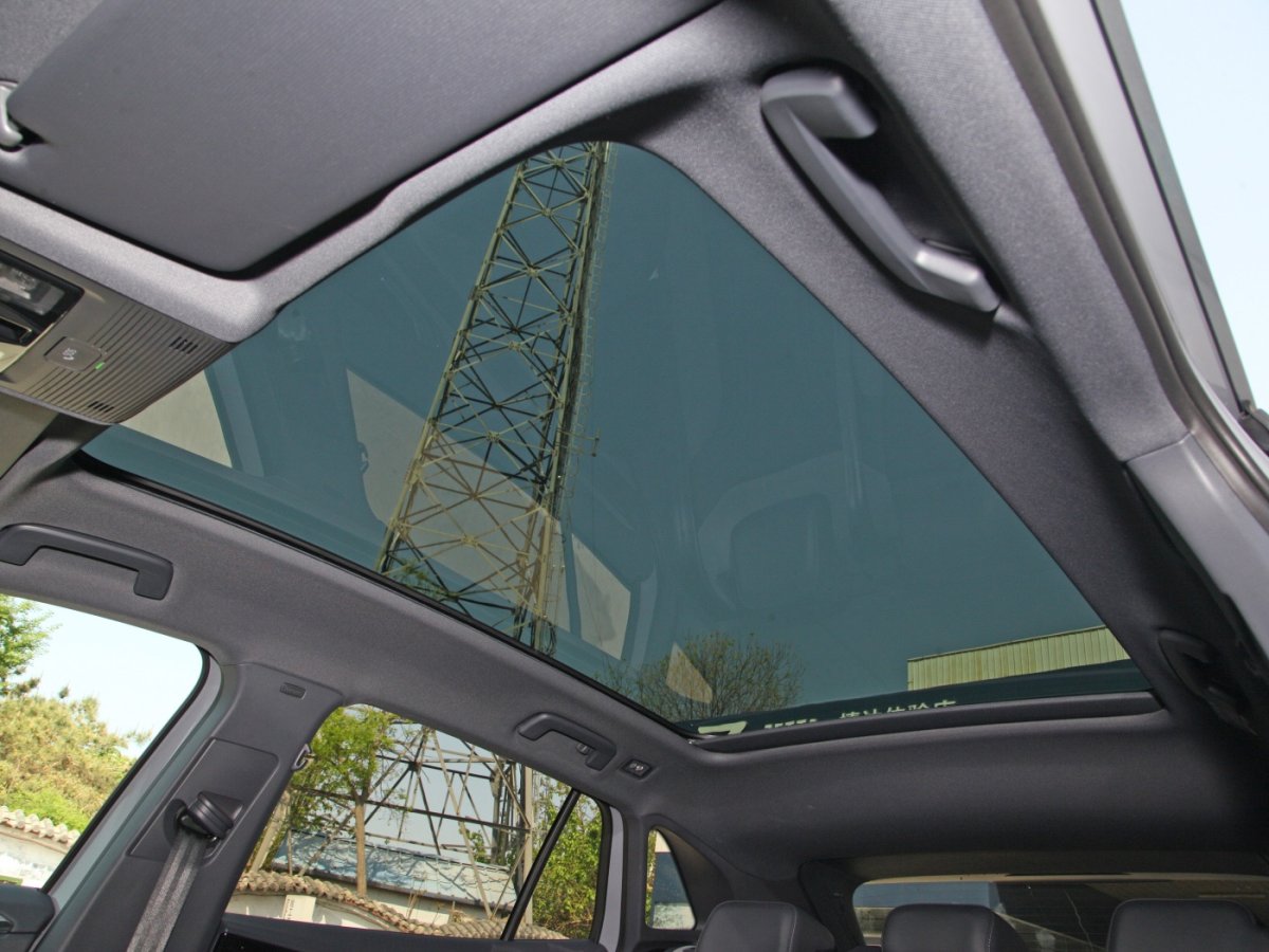 VOLKSWAGEN ID4 CROZZ PURE +